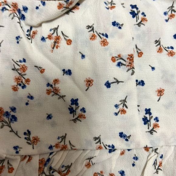 American Eagle Crop Top - Picture 11 of 11